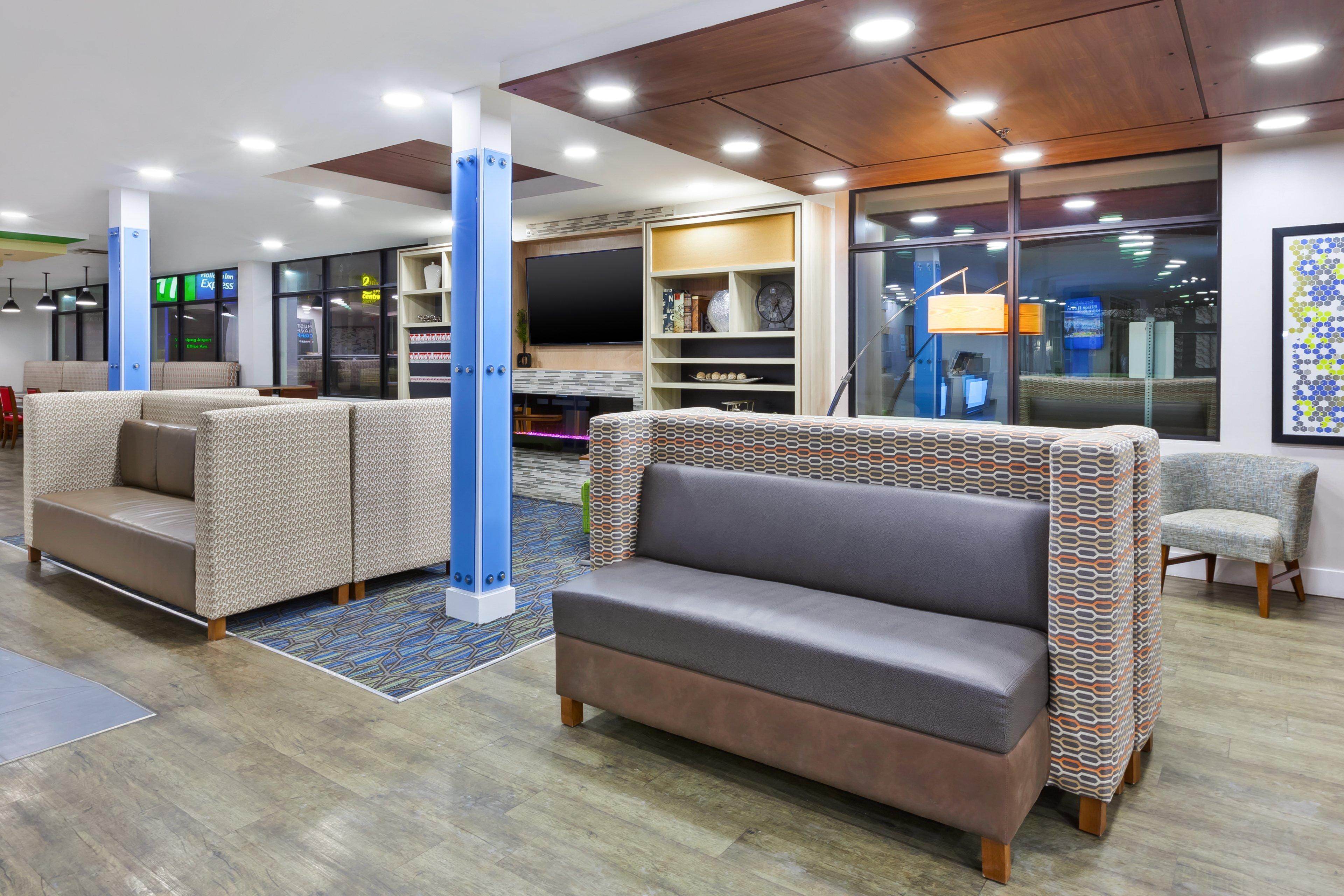 Holiday Inn Express Winnipeg Airport - Polo Park By Ihg Exterior foto